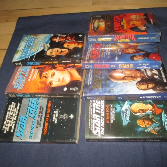 Mixed Lot of 7 Star Trek: The Next Generation 1987-1994 Pocket Books Paperbacks - Picture 3 of 3